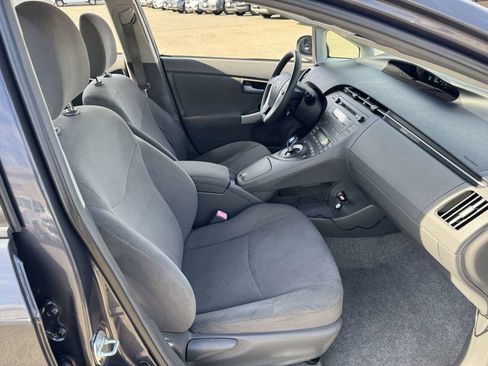 Used 2011 Toyota Prius Two image 13