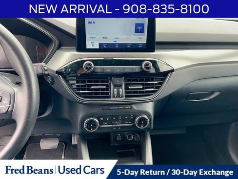 Certified 2025 Ford Escape Active AWD/4WD image 11
