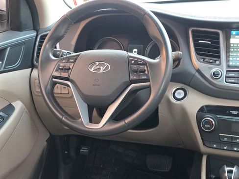 Used 2016 Hyundai Tucson Limited w/ Option Group 03 image 25