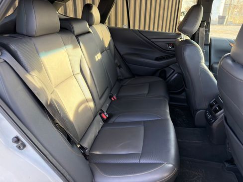 Used 2022 Subaru Outback Wilderness w/ Wilderness Package image 33