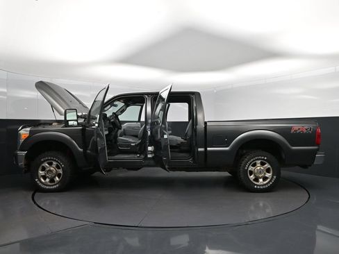 Used 2016 Ford F250 XL w/ XL Appearance Package AWD/4WD image 46