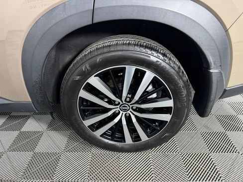 Used 2023 Nissan Pathfinder Platinum AWD/4WD image 41