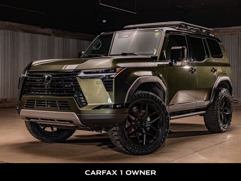 Used 2024 Lexus GX 550 image 5