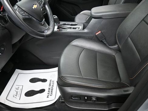 Used 2020 Chevrolet Equinox LT w/ Sport Edition FWD image 15