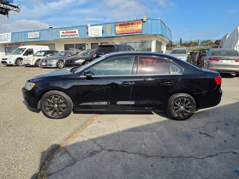 Used 2014 Volkswagen Jetta SE FWD image 10