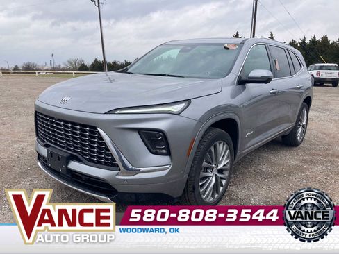 Used 2025 Buick Enclave Avenir w/ Super Cruise Package image 1