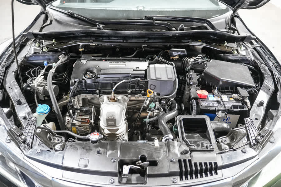 Used 2016 Honda Accord EX-L image 27