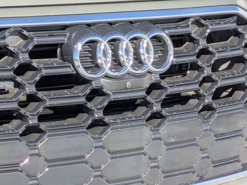 Used 2023 Audi Q5 2.0T Premium Plus w/ Premium Plus Package image 26