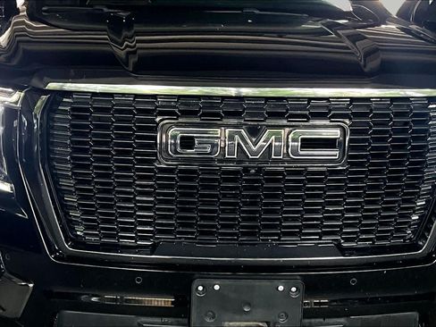Used 2023 GMC Yukon Denali Ultimate AWD/4WD image 57