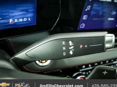 New 2026 Chevrolet Equinox RS w/ Convenience Package III AWD/4WD image 17