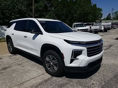 Certified 2025 Chevrolet Traverse LT