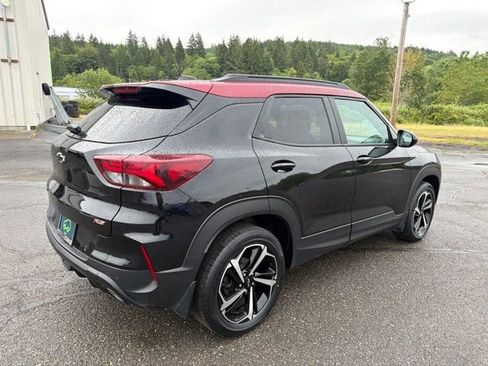 Used 2021 Chevrolet TrailBlazer RS w/ Sun and Liftgate Package AWD/4WD image 10