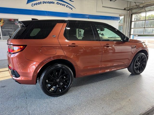 Used 2021 Land Rover Discovery Sport SE R-Dynamic AWD/4WD image 12