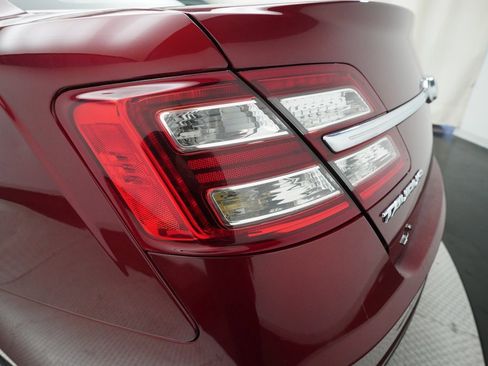 Used 2016 Ford Taurus SEL w/ Equipment Group 201A image 33