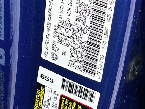 Used 2025 Toyota Tacoma TRD Off-Road image 33