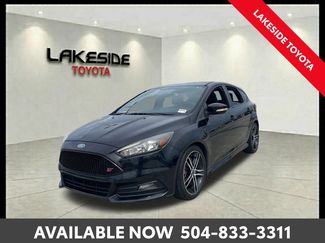Used 2018 Ford Focus ST FWD 360° Tour