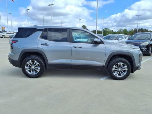 Used 2025 Chevrolet Equinox LT image 5