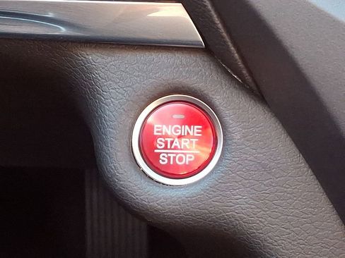 Used 2020 Acura MDX SH-AWD image 25