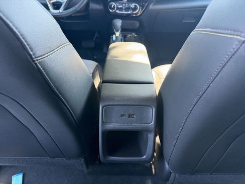 Used 2025 Chevrolet Trax LT w/ Driver Confidence Package FWD image 25