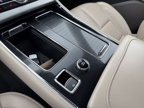 Used 2023 Lincoln Aviator AWD w/ Premium Package image 29