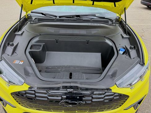 Used 2025 Ford Mustang Mach-E GT AWD/4WD image 34