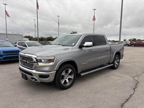 Used 2019 RAM 1500 Laramie image 9