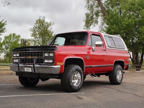 Used 1991 Chevrolet Blazer 4WD image 11