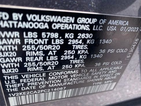 Certified 2023 Volkswagen Atlas Cross Sport SE w/ Panoramic Sunroof Package image 13