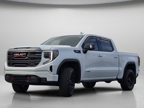 Used 2022 GMC Sierra 1500 AT4 AWD/4WD image 19