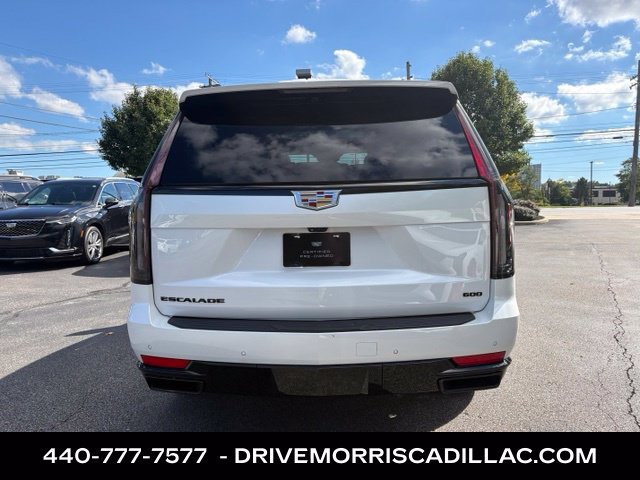 Certified 2023 Cadillac Escalade Premium Luxury w/ Performance Package AWD/4WD image 4