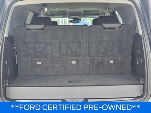 Used 2020 Chevrolet Tahoe LT w/ Luxury Package RWD image 12