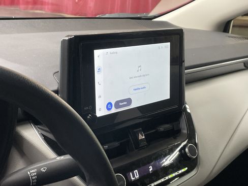 Used 2026 Toyota Corolla LE FWD image 10