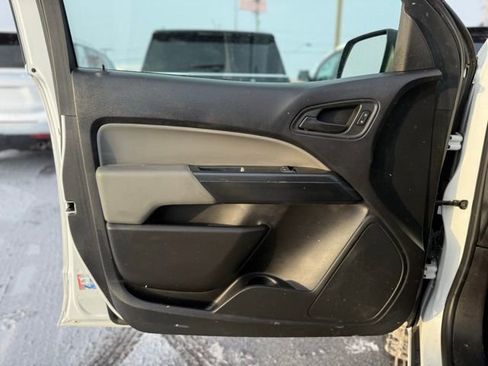 Used 2019 Chevrolet Colorado W/T image 6