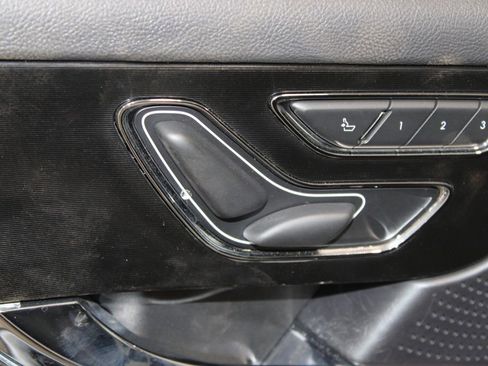 Used 2023 Lincoln Corsair Reserve w/ Equipment Group 201A image 17