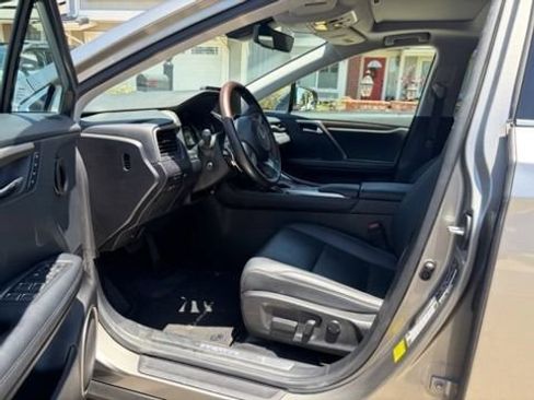 Used 2022 Lexus RX 450h AWD w/ Premium Package image 10