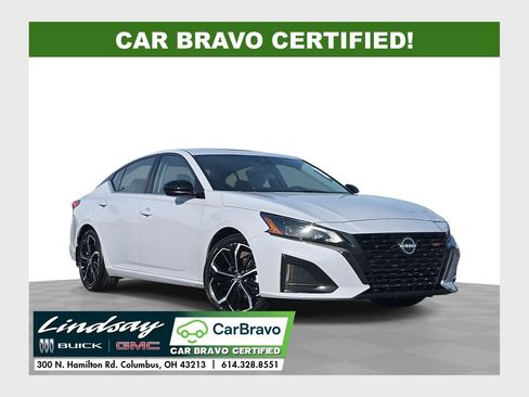 Used 2023 Nissan Altima 2.5 SR w/ SR Premium Package FWD image 1