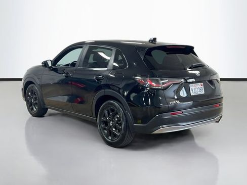 Used 2024 Honda HR-V Sport image 5