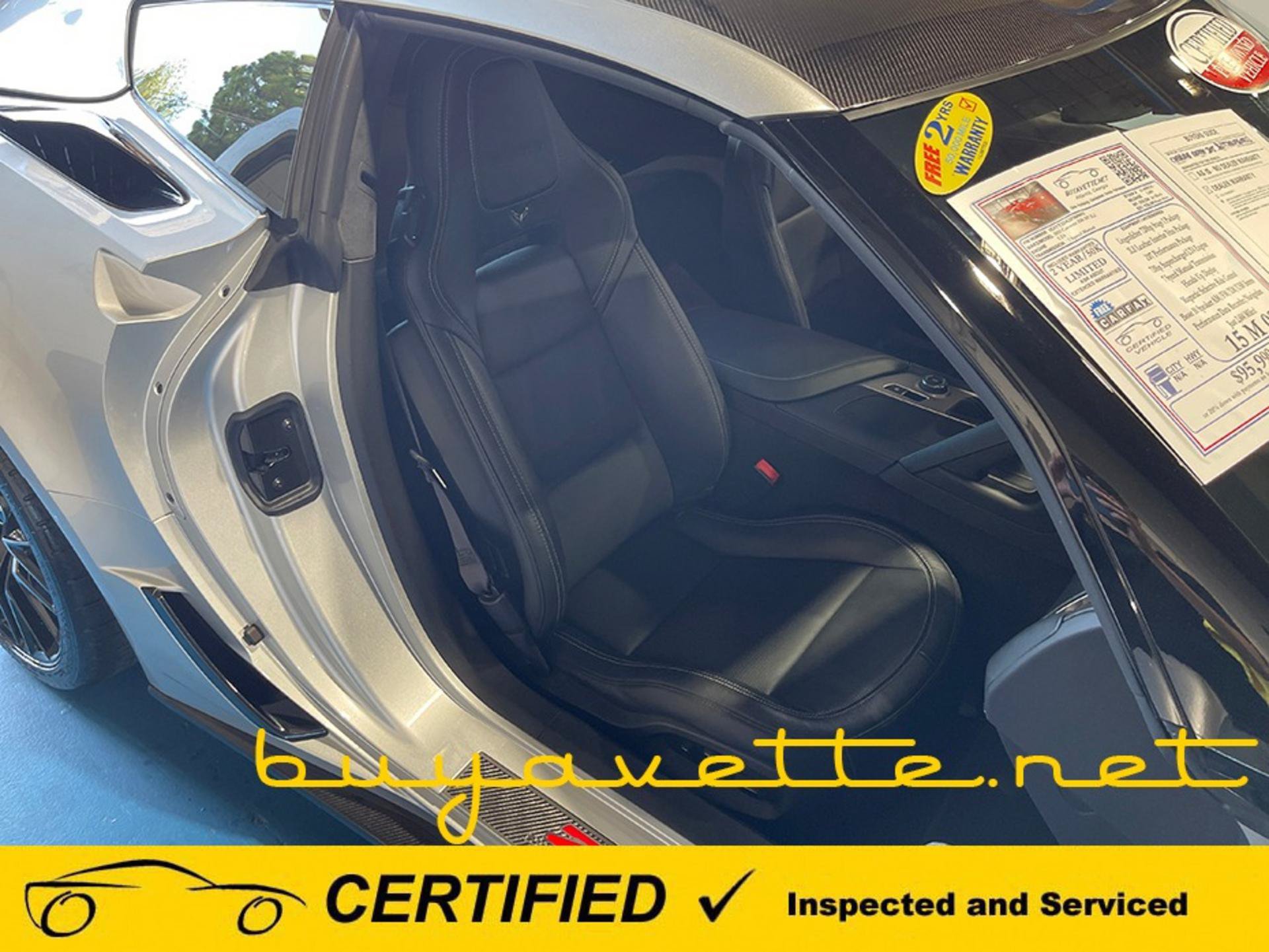 Used 2015 Chevrolet Corvette Z06 w/ 3LZ Preferred Equipment Group RWD image 21