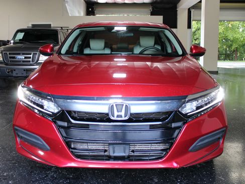 Used 2020 Honda Accord LX image 8