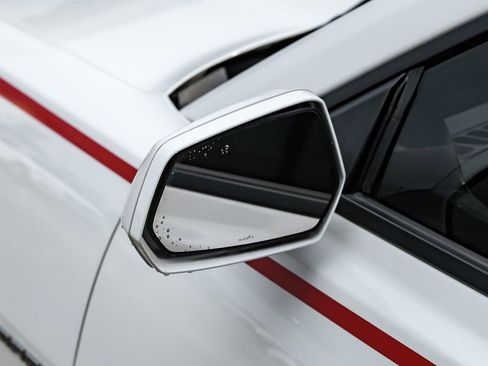 Used 2015 Chevrolet Camaro SS w/ Rear Vision Package RWD image 34