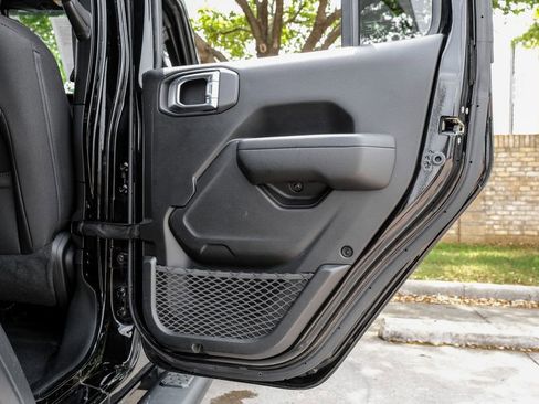 Used 2022 Jeep Wrangler Unlimited Sport w/ Sun And Sound Package image 56