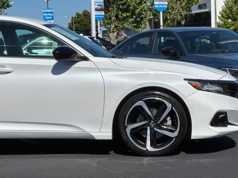 Used 2021 Honda Accord Sport image 34