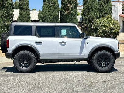 New 2026 Ford Bronco Big Bend w/ Black Diamond Package