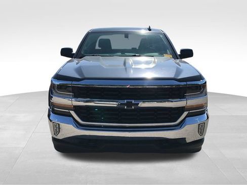Used 2018 Chevrolet Silverado 1500 LT w/ All Star Edition AWD/4WD image 12