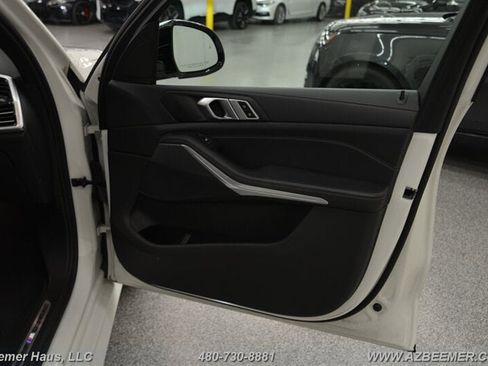 Used 2023 BMW X5 sDrive40i w/ M Sport Package image 41