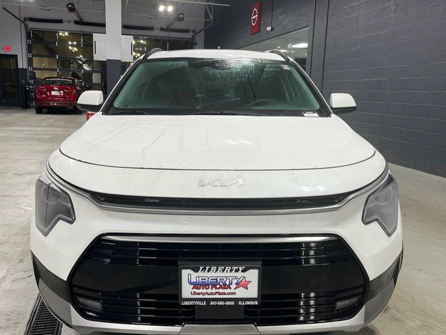 Used 2025 Kia Niro EX Touring FWD image 31