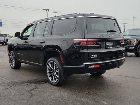 Used 2023 Jeep Wagoneer Series III w/ Premium Group I image 6