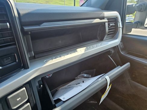 New 2025 Ford F350 XLT image 35