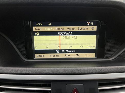 Used 2012 Mercedes-Benz E 350 4MATIC Sedan image 19