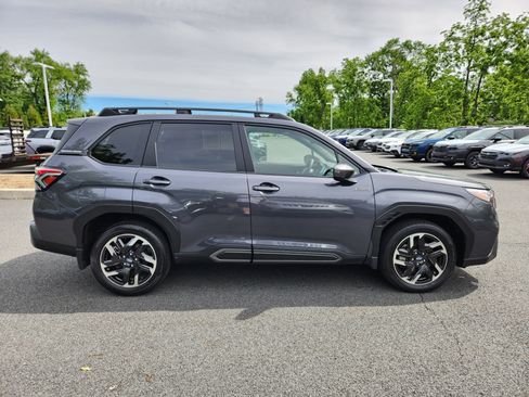Certified 2025 Subaru Forester Limited AWD/4WD image 6